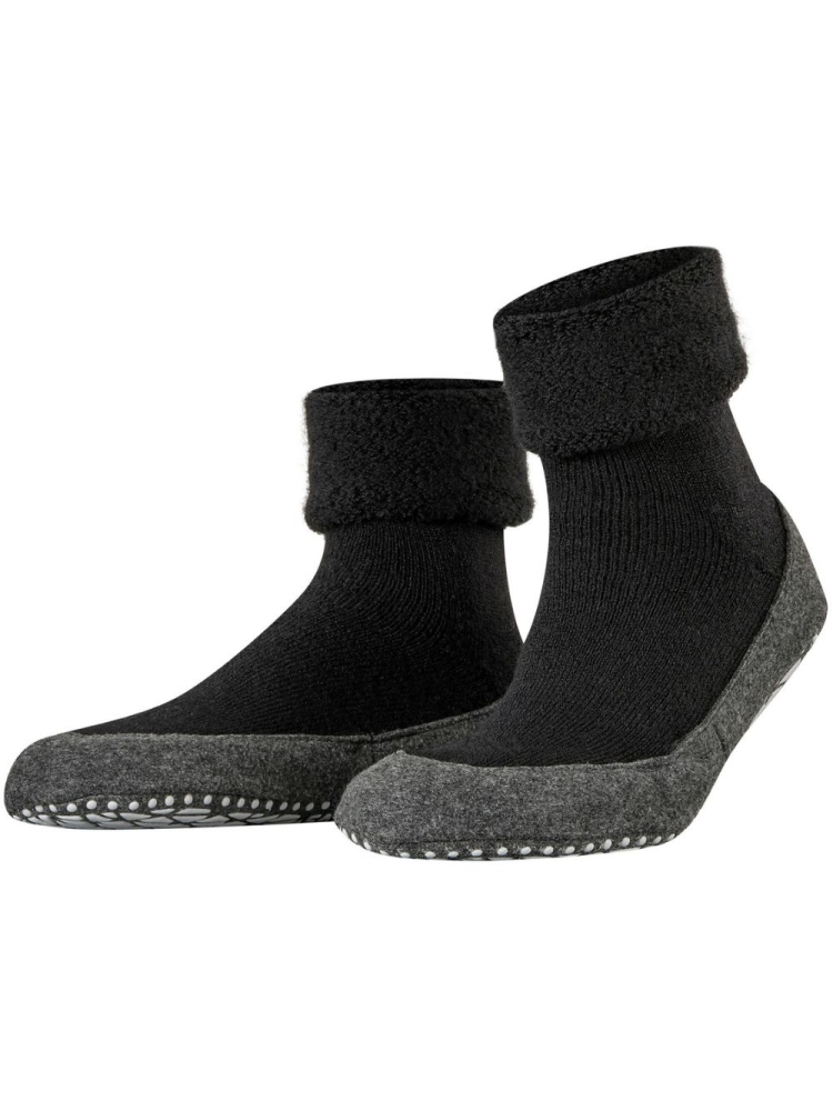 Falke Cosyshoes Zwart 16560-3000 pantoffels en huissokken online bestellen bij Kathmandu Outdoor & Travel