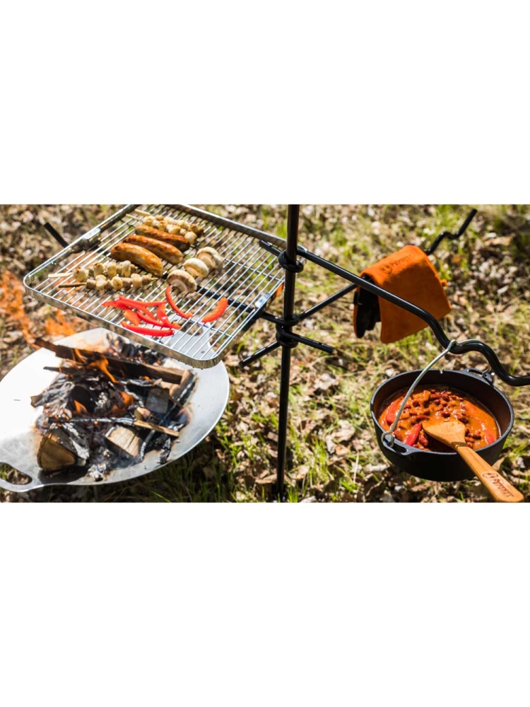 Petromax Kampvuur Grill Standaard Zwart FA1 koken online bestellen bij Kathmandu Outdoor & Travel