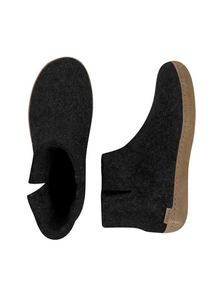 Glerups Boot Leather Charcoal G-02 Charcoal pantoffels en huissokken online bestellen bij Kathmandu Outdoor & Travel