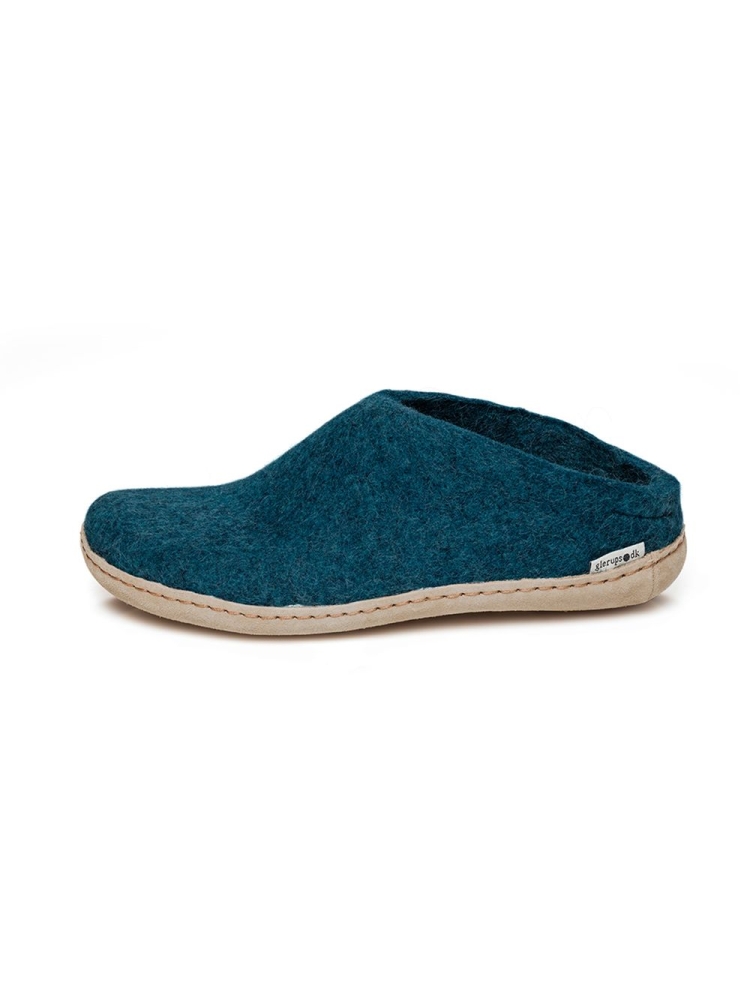 Glerups Slip-On Leather Petrol B-06 Petrol pantoffels en huissokken online bestellen bij Kathmandu Outdoor & Travel