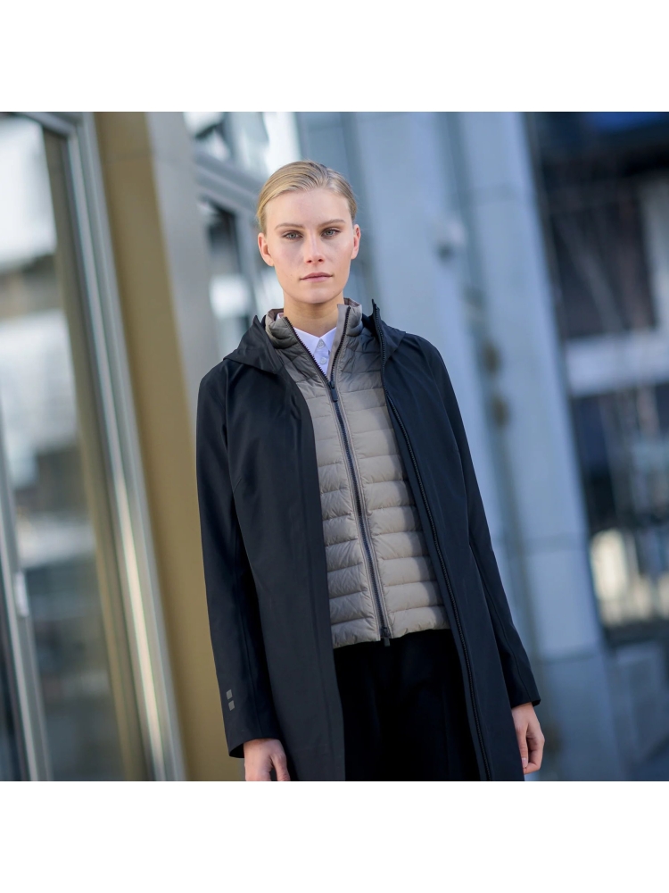 Ubr Althena Coat Women's Pure Black 6034-995 jassen online bestellen bij Kathmandu Outdoor & Travel