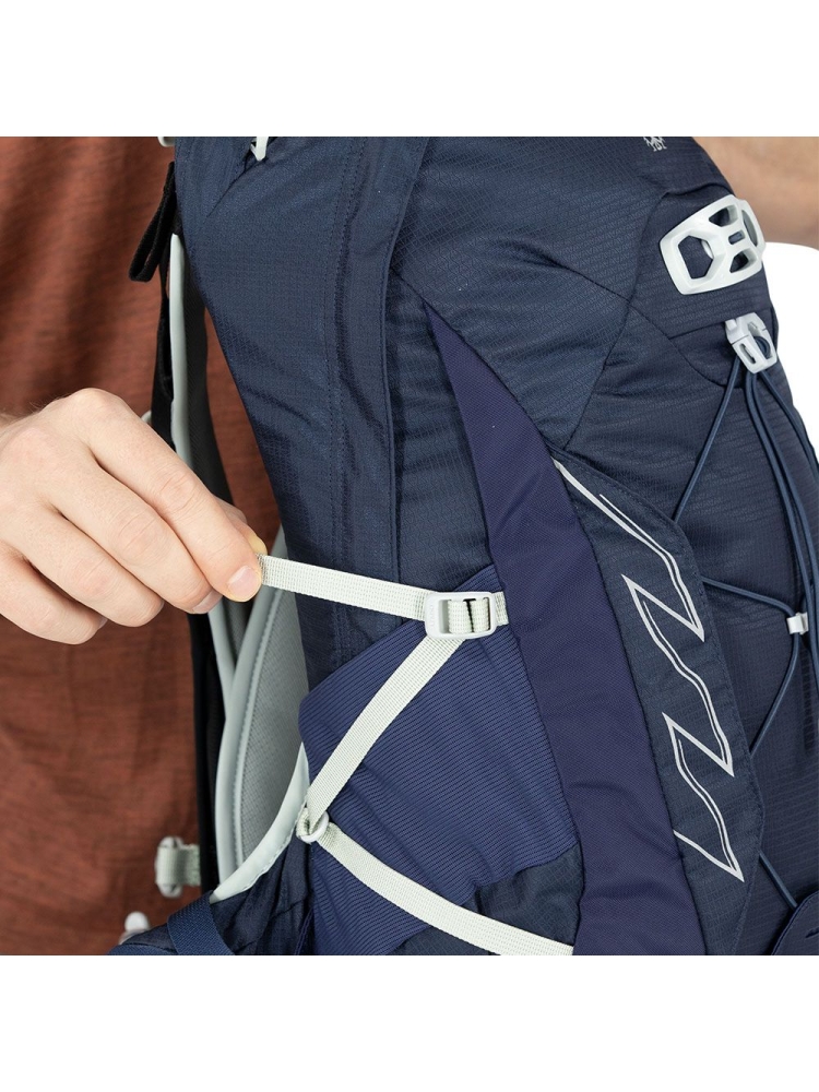Osprey Talon 11 S/M Ceramic Blue 10003059 dagrugzakken online bestellen bij Kathmandu Outdoor & Travel