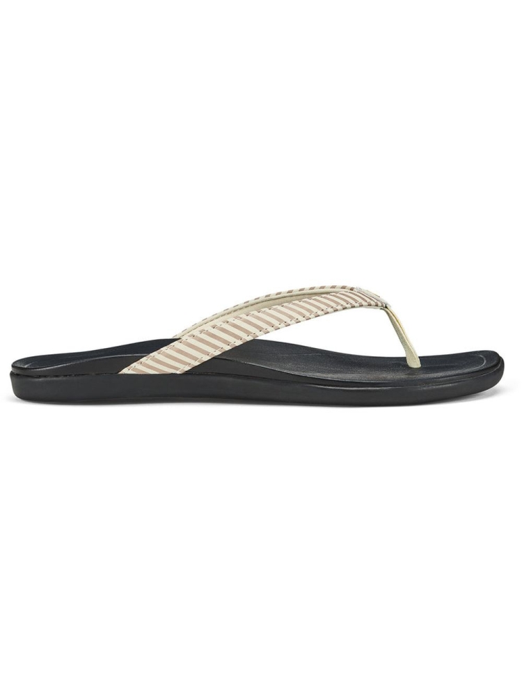 Olukai Ho'Opio Women's Bone Stripe 20294-19ZP slippers online bestellen bij Kathmandu Outdoor & Travel
