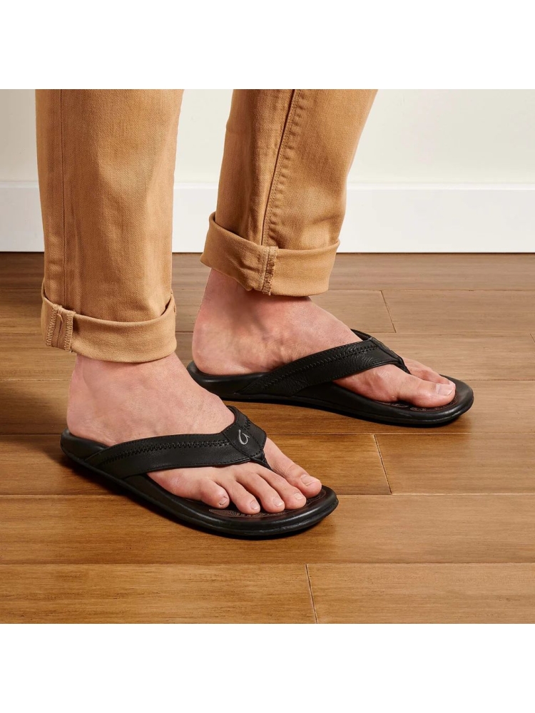 Olukai Hiapo LavaRock/LavaRock 10101-LRLR slippers online bestellen bij Kathmandu Outdoor & Travel
