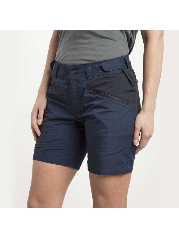 Lundhags Makke LT Shorts Women's Light Navy/Deep Blue 1124151-671 broeken online bestellen bij Kathmandu Outdoor & Travel