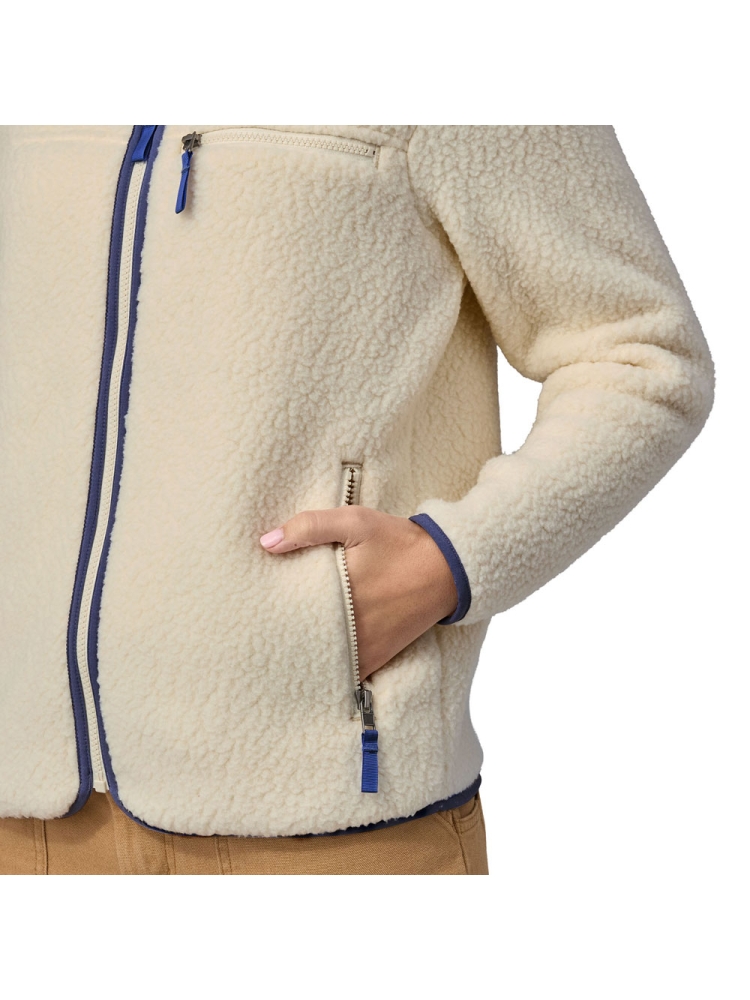 Patagonia Patagonia Retro Pile Jacket Women's 22795-NAT fleeces en truien Patagonia Retro Pile Jacket Women's Natural 22795-NAT fleeces en truien online bestellen bij Kathmandu Outdoor & Travel