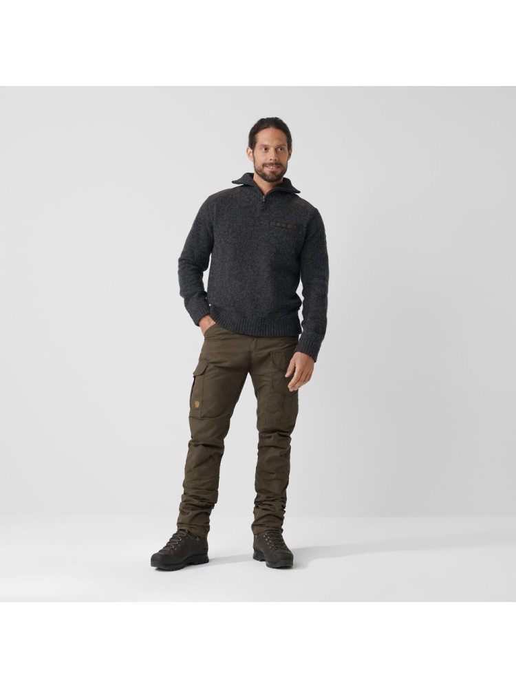 Fjällräven Koster Sweater  Dark Grey 90487-030 fleeces en truien online bestellen bij Kathmandu Outdoor & Travel