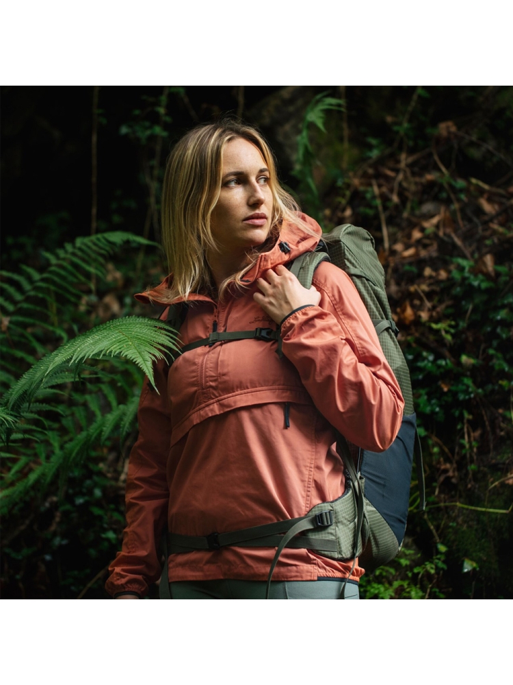 Lundhags Gliis II Anorak Women's Coral 1127099-340 jassen online bestellen bij Kathmandu Outdoor & Travel