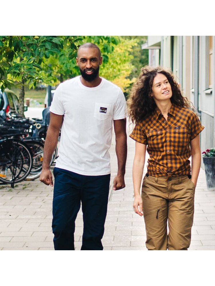 Lundhags Knak Tee White 1119099-100 shirts en tops online bestellen bij Kathmandu Outdoor & Travel
