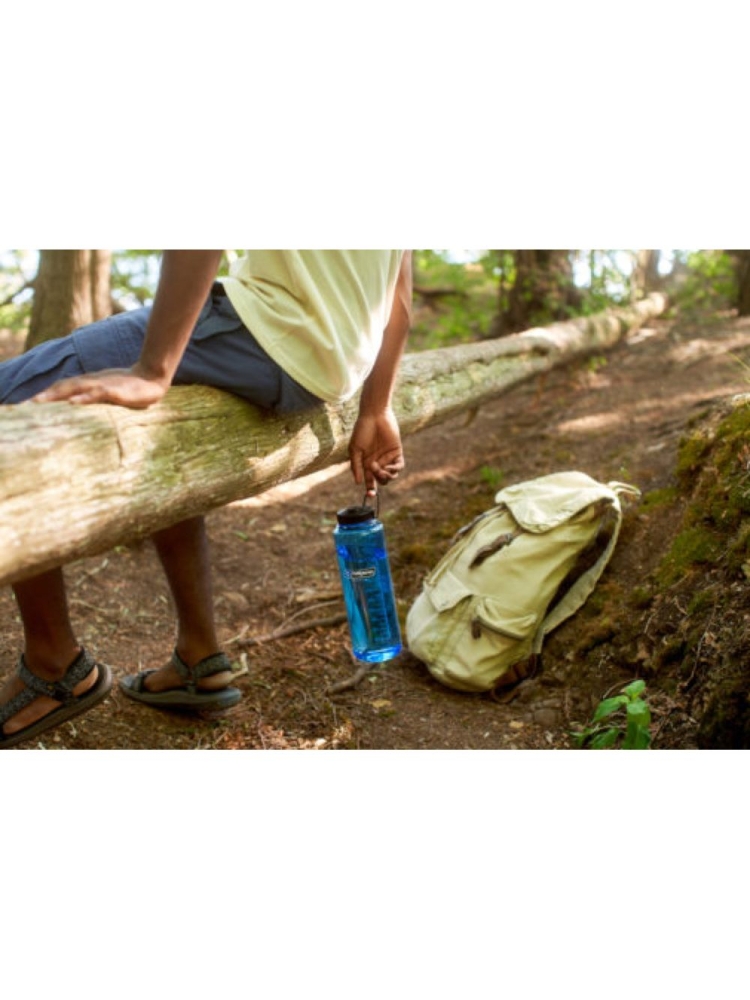 Nalgene Silo Wide Mouth 1,5L Blue Sustain N2020-0248 drinkflessen en thermosflessen online bestellen bij Kathmandu Outdoor & Travel