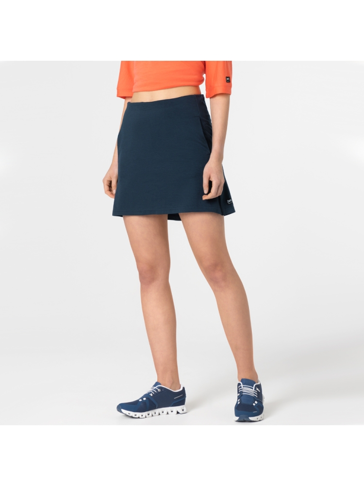 Super Natural Sporty Skort Women's Blueberry SNW017950-W01 jurken en rokken online bestellen bij Kathmandu Outdoor & Travel