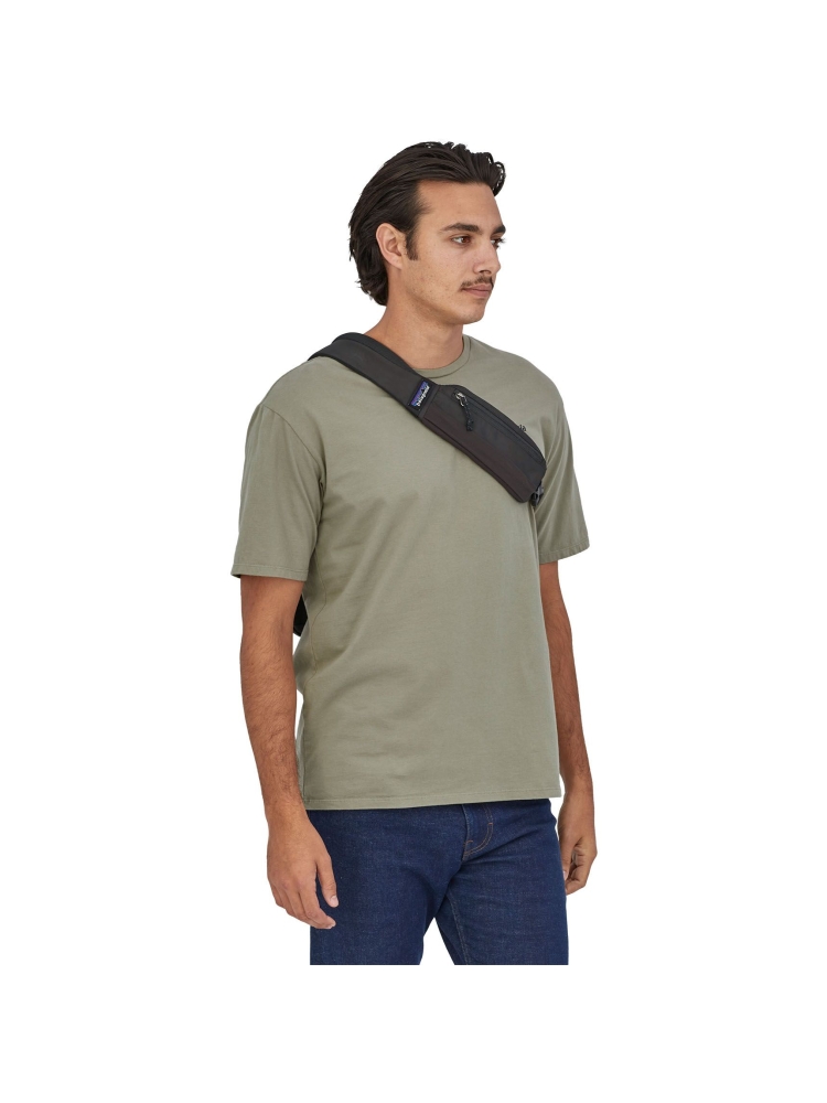 Patagonia Atom Sling 8L Black 48262-BLK tassen online bestellen bij Kathmandu Outdoor & Travel