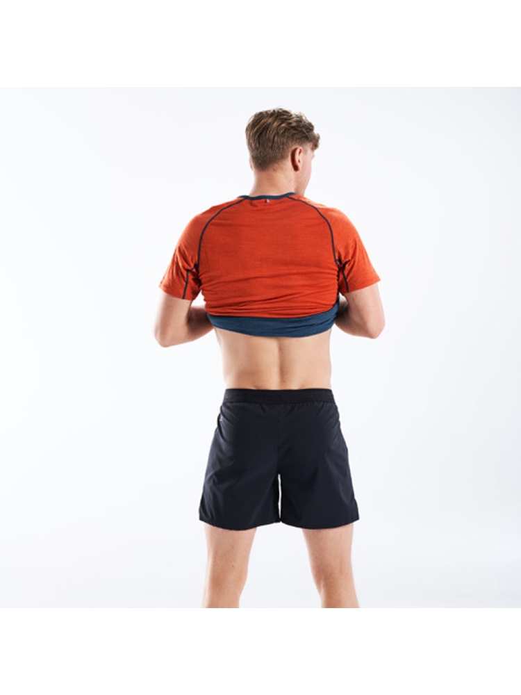 Devold Running Merino Short Shorts Caviar GO 407 176 A-960A broeken online bestellen bij Kathmandu Outdoor & Travel