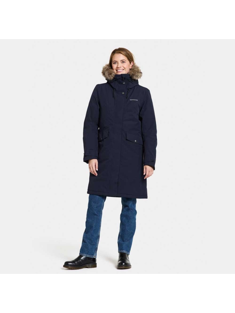 Didriksons Didriksons Erika Parka 3 Women's 504303-999 jassen Didriksons Erika Parka 3 Women's Dark Night Blue 504303-999 jassen online bestellen bij Kathmandu Outdoor & Travel