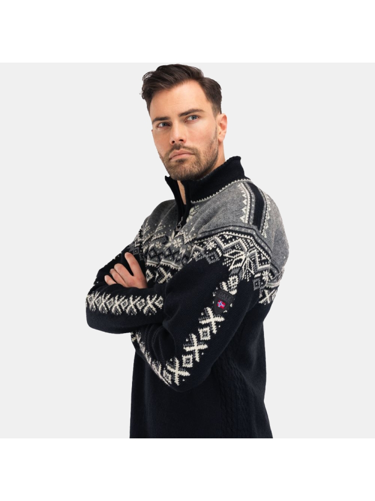Dale 140th Anniversary Masc Sweater Black Smoke Offwhite 93951-F fleeces en truien online bestellen bij Kathmandu Outdoor & Travel
