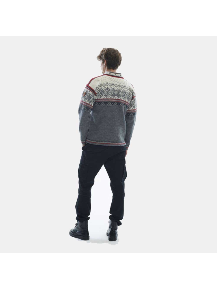 Dale Vail Masc Sweater Smoke Raspberry Offwhite 90331-T fleeces en truien online bestellen bij Kathmandu Outdoor & Travel