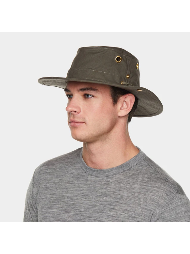 Tilley Tilley The Classic T3 HT2003-527 kleding accessoires Tilley The Classic T3 Olive HT2003-527 kleding accessoires online bestellen bij Kathmandu Outdoor & Travel