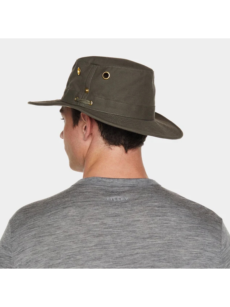Tilley Tilley The Classic T3 HT2003-527 kleding accessoires Tilley The Classic T3 Olive HT2003-527 kleding accessoires online bestellen bij Kathmandu Outdoor & Travel