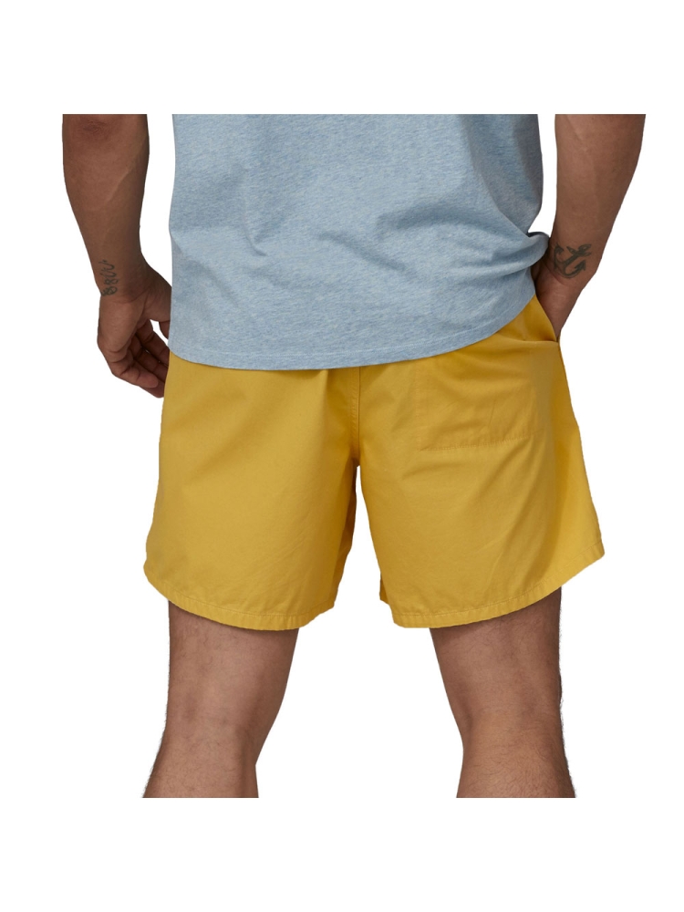 Patagonia Funhoggers Shorts Surfboard Yellow 57145-SUYE broeken online bestellen bij Kathmandu Outdoor & Travel