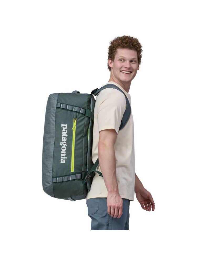 Patagonia Black Hole Duffel 55L Nouveau Green 49343-NUVG duffels online bestellen bij Kathmandu Outdoor & Travel