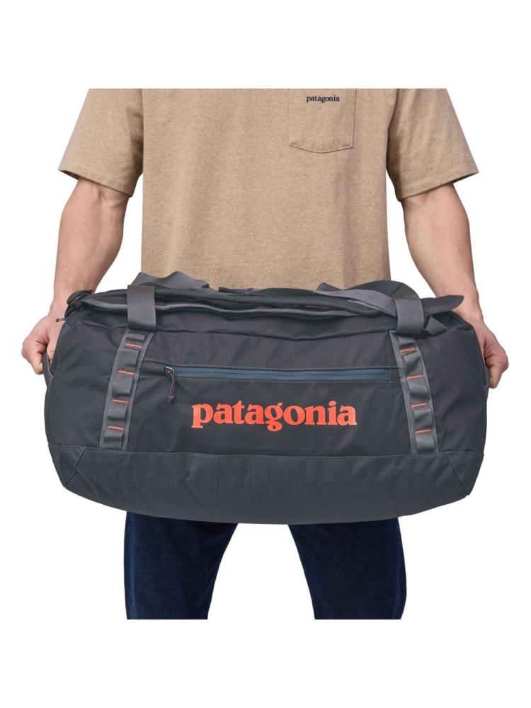 Patagonia Black Hole Duffel 55L Smolder Blue 49343-SMDB duffels online bestellen bij Kathmandu Outdoor & Travel
