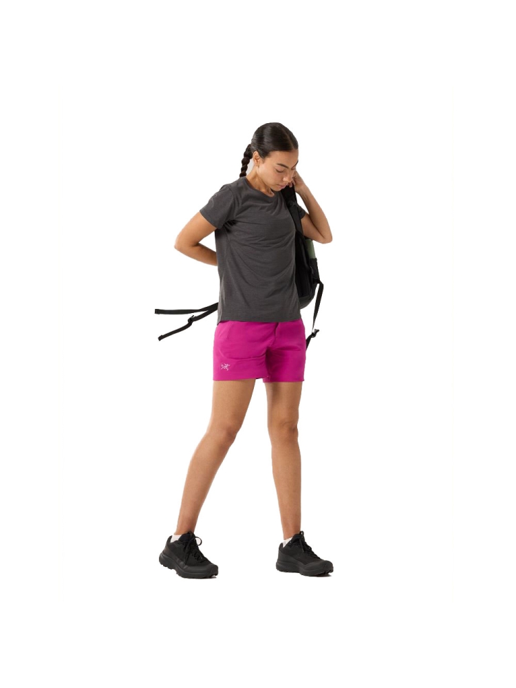 Arc'teryx Gamma Short 6' Women's Amaranthus 7684-Amaranthus broeken online bestellen bij Kathmandu Outdoor & Travel