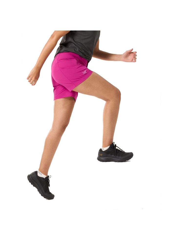 Arc'teryx Gamma Short 6' Women's Amaranthus 7684-Amaranthus broeken online bestellen bij Kathmandu Outdoor & Travel