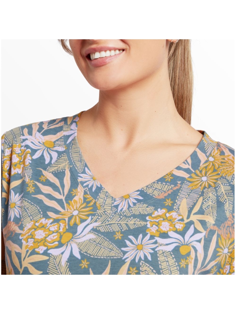 Sherpa Adventure Gear Neha V-Neck Tee Women's Haze Tiger Floral SW21019-777 shirts en tops online bestellen bij Kathmandu Outdoor & Travel