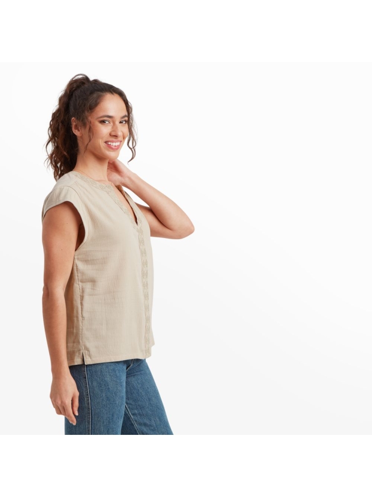 Sherpa Adventure Gear Sherpa Adventure Gear Hara Cap Sleeve Top Women's SW20019-108 shirts en tops Sherpa Adventure Gear Hara Cap Sleeve Top Women's Goa Sand SW20019-108 shirts en tops online bestellen bij Kathmandu Outdoor & Travel