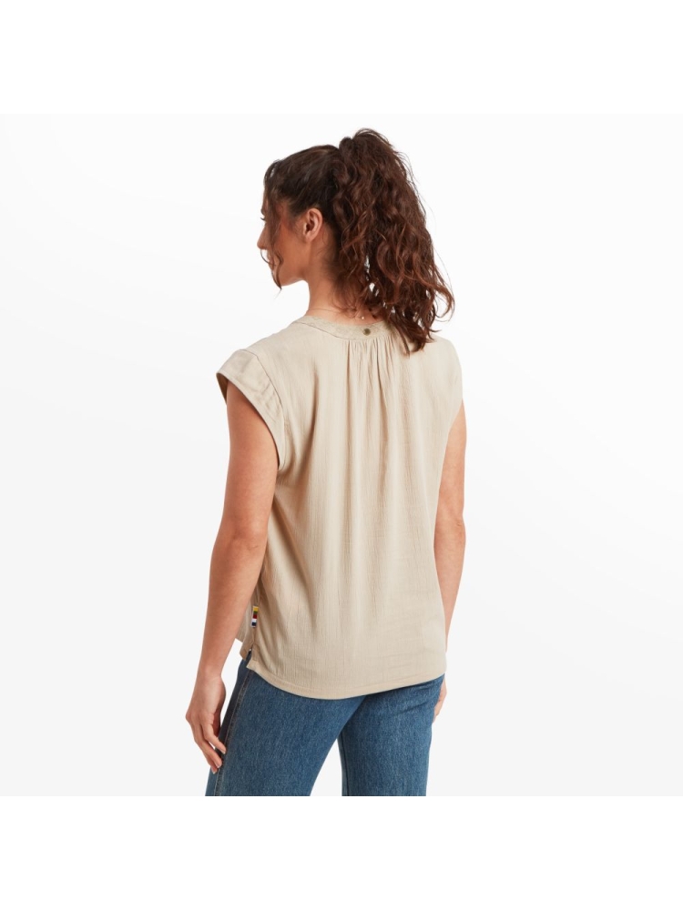 Sherpa Adventure Gear Sherpa Adventure Gear Hara Cap Sleeve Top Women's SW20019-108 shirts en tops Sherpa Adventure Gear Hara Cap Sleeve Top Women's Goa Sand SW20019-108 shirts en tops online bestellen bij Kathmandu Outdoor & Travel