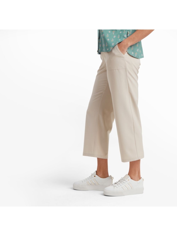 Sherpa Adventure Gear Sajilo Capri Women's Goa Sand SW23044-108 broeken online bestellen bij Kathmandu Outdoor & Travel
