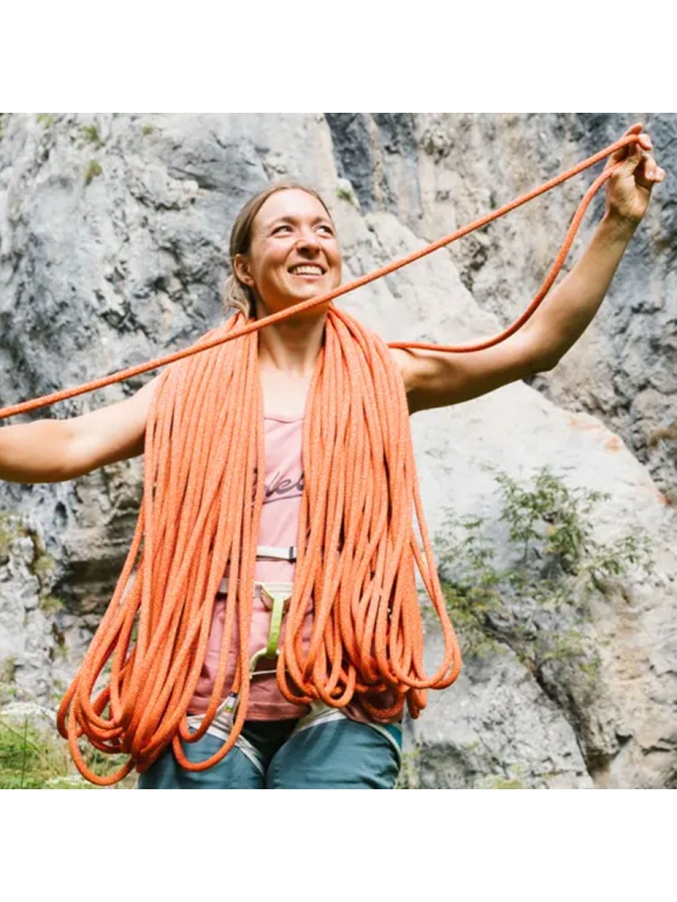 Edelrid Heron Eco Dry 9,8mm x 70M Fire 713350702140 klimtouw en bandsling online bestellen bij Kathmandu Outdoor & Travel