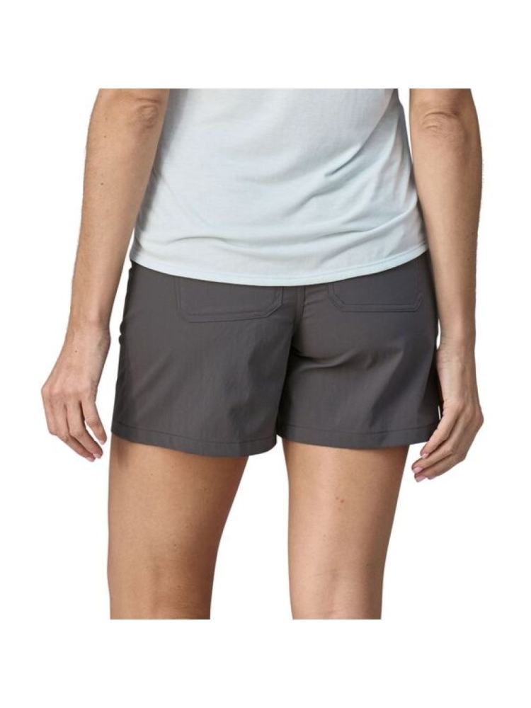 Patagonia Patagonia Quandary Shorts Women's - 5 in. 58092-FGE broeken Patagonia Quandary Shorts Women's - 5 in. Forge Grey 58092-FGE broeken online bestellen bij Kathmandu Outdoor & Travel