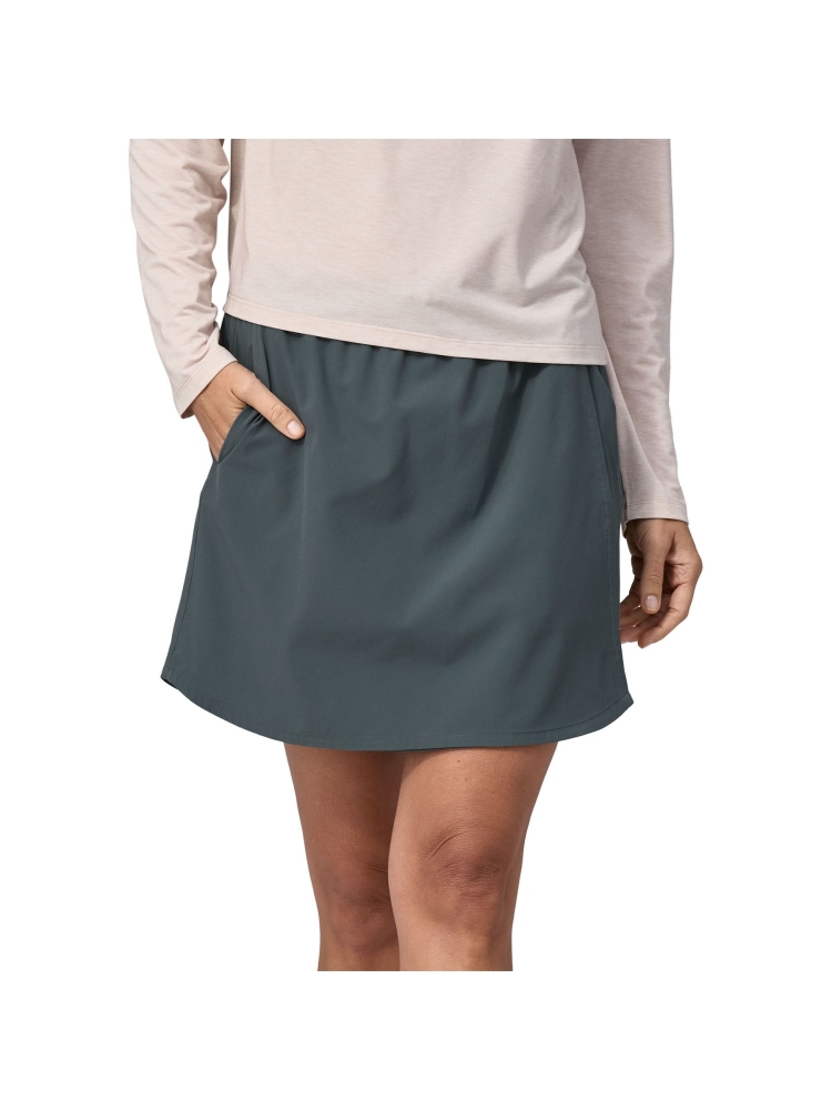 Patagonia Fleetwith Skort Women's Nouveau Green 58636-NUVG jurken en rokken online bestellen bij Kathmandu Outdoor & Travel