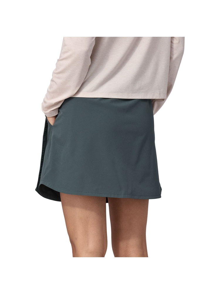 Patagonia Fleetwith Skort Women's Nouveau Green 58636-NUVG jurken en rokken online bestellen bij Kathmandu Outdoor & Travel