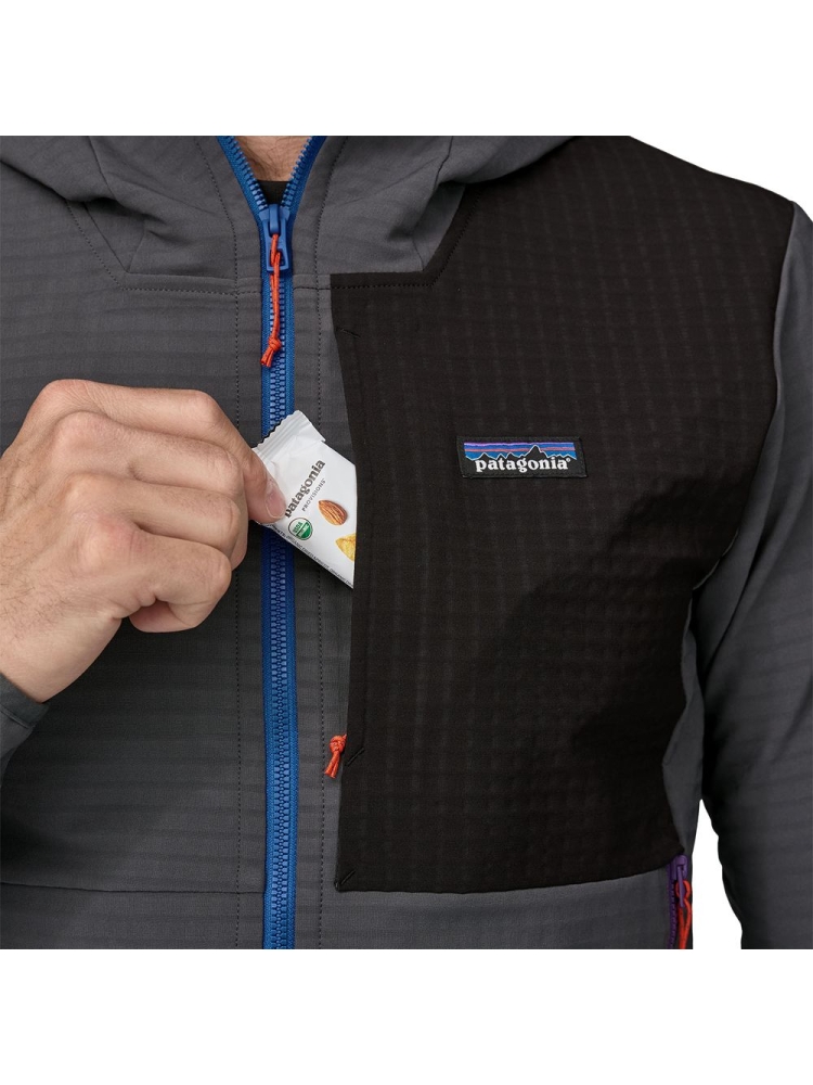 Patagonia Patagonia R1 TechFace Hoody 83578-FGE fleeces en truien Patagonia R1 TechFace Hoody Forge Grey 83578-FGE fleeces en truien online bestellen bij Kathmandu Outdoor & Travel