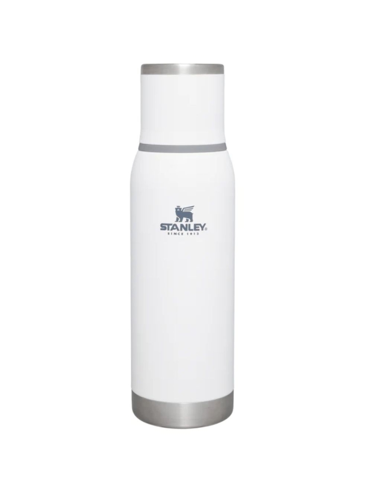 Stanley Stanley The Adventure To-Go Bottle .75L 10-10818-008 drinkflessen en thermosflessen Stanley The Adventure To-Go Bottle .75L Polar 10-10818-008 drinkflessen en thermosflessen online bestellen bij Kathmandu Outdoor & Travel
