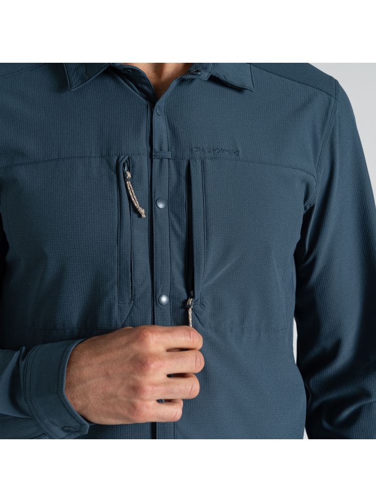 Craghoppers Craghoppers NosiLife Pro Long Sleeved Shirt V CMS706-BRK shirts en tops Craghoppers NosiLife Pro Long Sleeved Shirt V Blue Stone CMS706-BRK shirts en tops online bestellen bij Kathmandu Outdoor & Travel