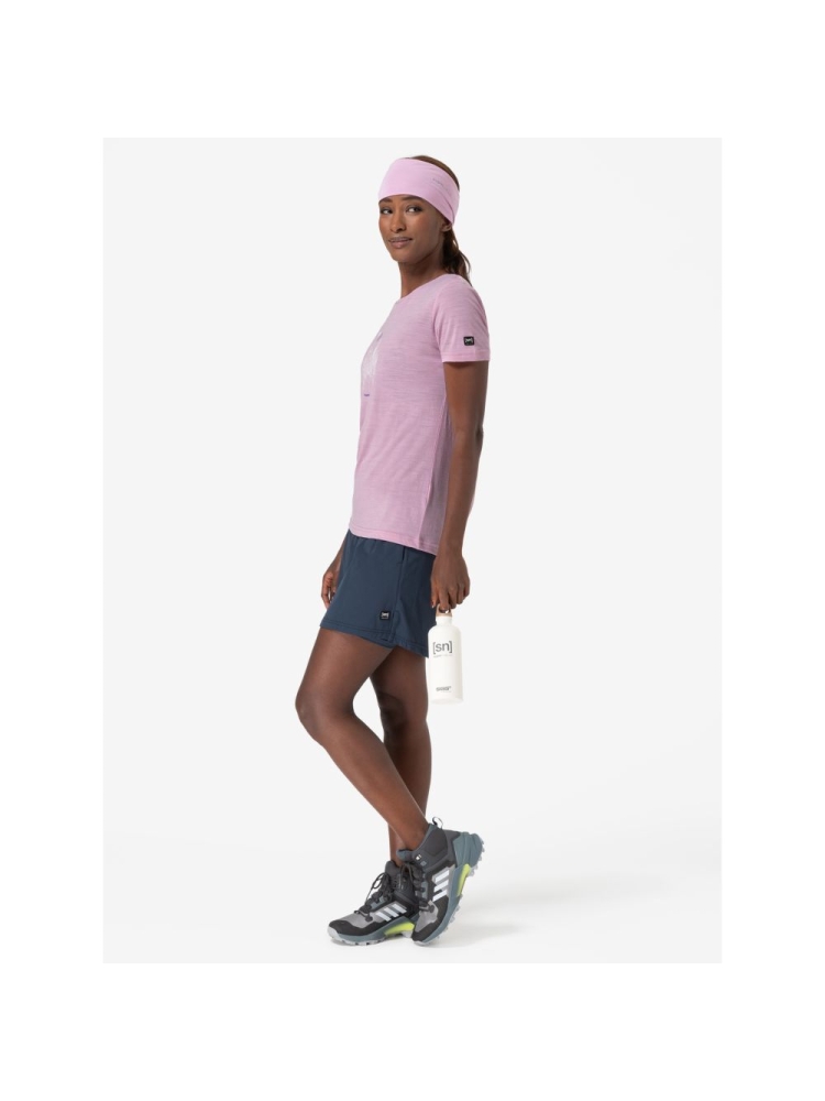 Super Natural Flowerhand Tee Women's Mauve Mist/Fresh White/Deep Bl SNWP03134-15A shirts en tops online bestellen bij Kathmandu Outdoor & Travel