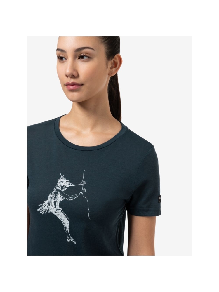 Super Natural Fingers Matter Tee Women's Blueberry/Fresh White SNWP03133-W21 shirts en tops online bestellen bij Kathmandu Outdoor & Travel