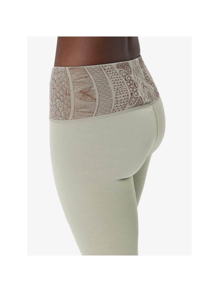 Super Natural Arabesque Tights Women's Dried Sage/Copper SNW023350-75A broeken online bestellen bij Kathmandu Outdoor & Travel
