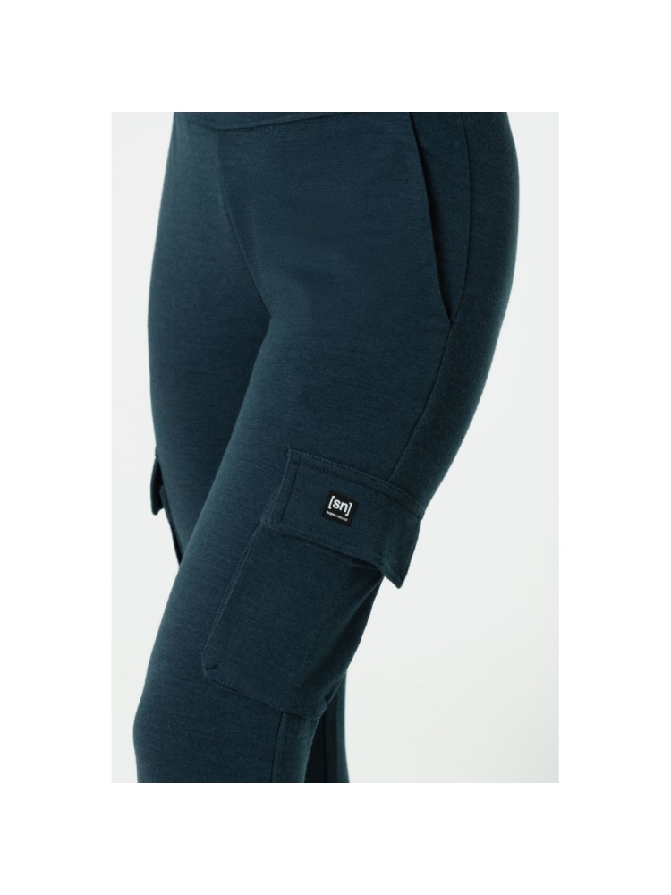 Super Natural City Cargo Women's Blueberry SNW018610-W01 broeken online bestellen bij Kathmandu Outdoor & Travel