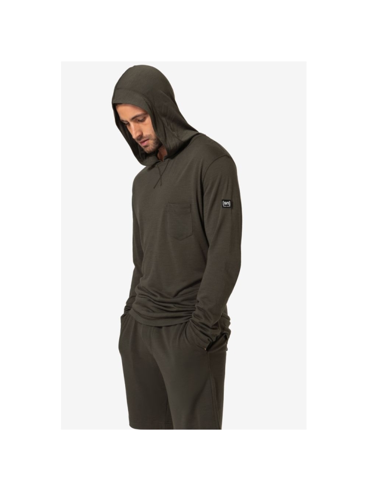 Super Natural Light Hoodie Black Ink SNM016580-X16 fleeces en truien online bestellen bij Kathmandu Outdoor & Travel