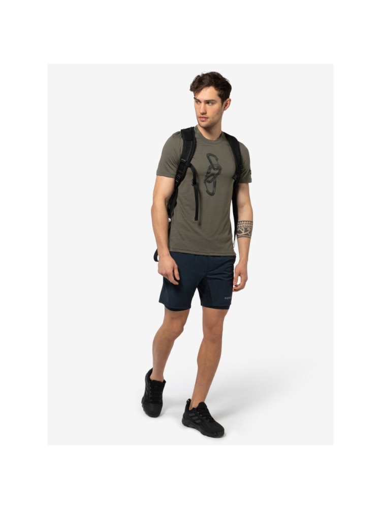 Super Natural Carrabineri Tee Black Ink/Jet Black SNMP01140-X91 shirts en tops online bestellen bij Kathmandu Outdoor & Travel