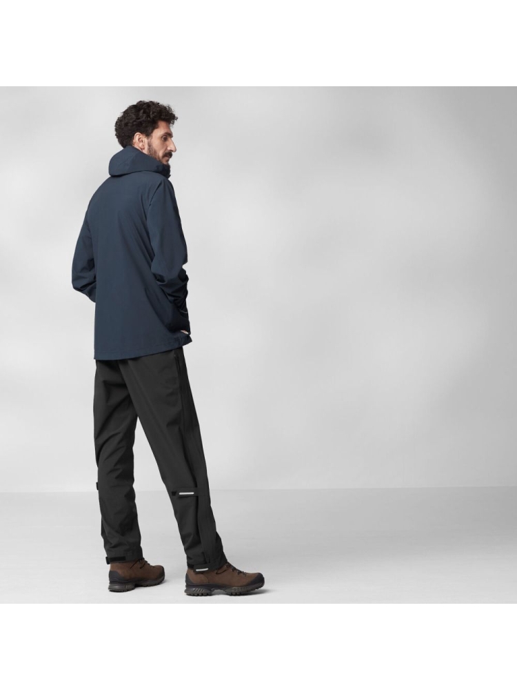 Fjällräven HC Hydratic Trail Jacket Dark Navy 86984-555 jassen online bestellen bij Kathmandu Outdoor & Travel
