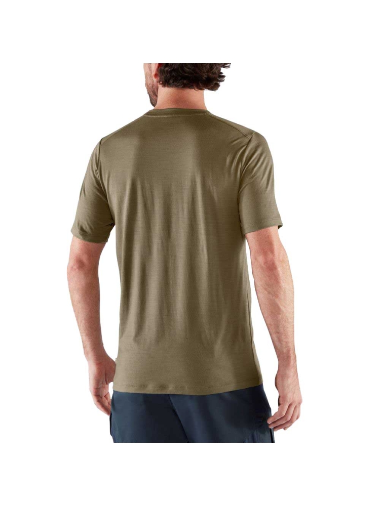Fjällräven Abisko Wool Short Sleeve Laurel Green 87193-625 shirts en tops online bestellen bij Kathmandu Outdoor & Travel