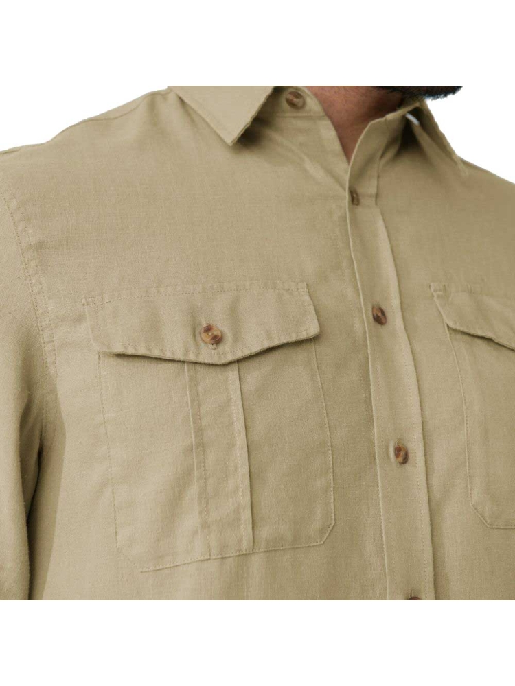 Fjällräven Övik Travel Shirt Long Sleeve Chalk White 87208-113 shirts en tops online bestellen bij Kathmandu Outdoor & Travel