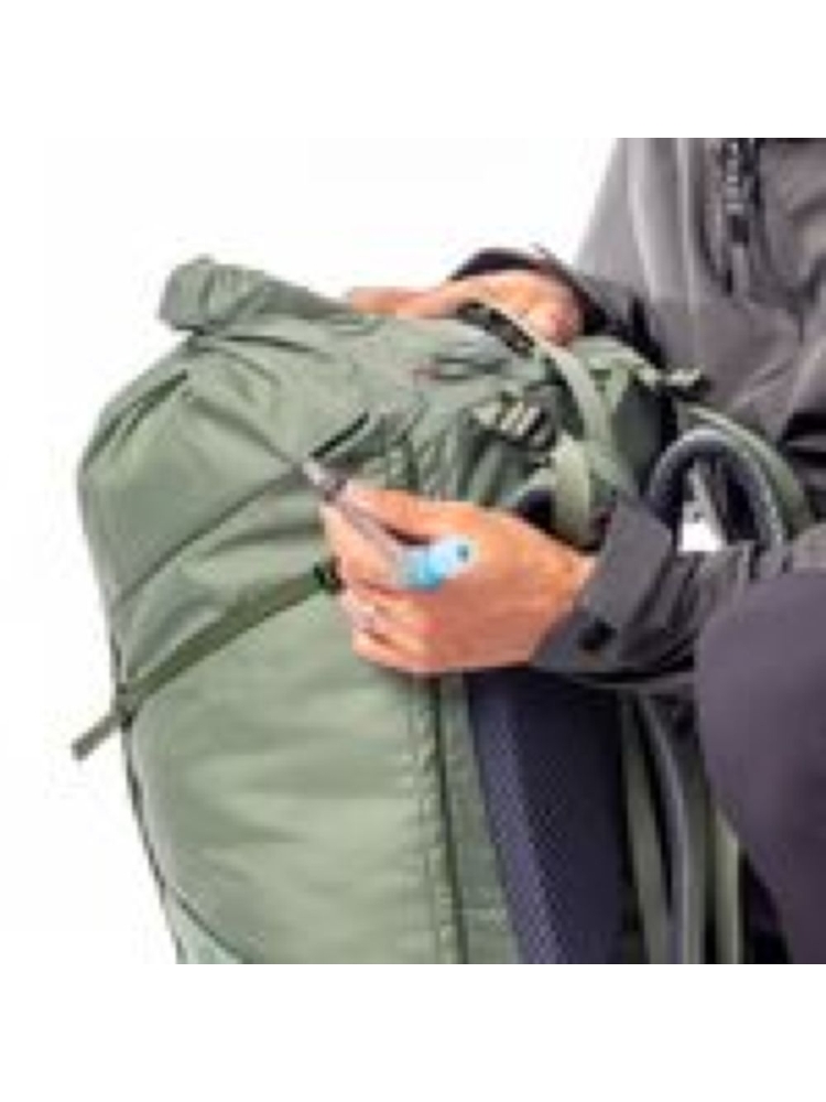 Bach Molecule 45 Black B420990-0001 dagrugzakken online bestellen bij Kathmandu Outdoor & Travel