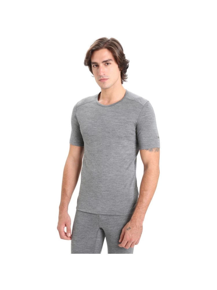 Icebreaker 200 Oasis Short Sleeve Crew Gritstone 104509-131 onderkleding/thermokleding online bestellen bij Kathmandu Outdoor & Travel