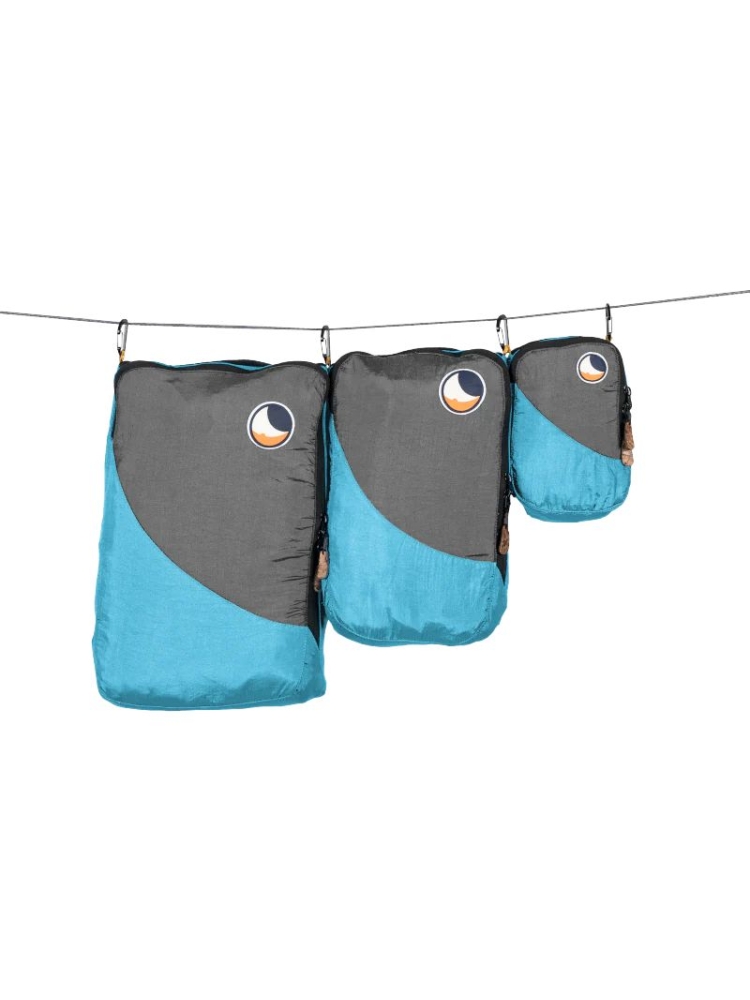 Ticket to the Moon Ticket to the Moon Travel Cube Set TMTCSET1503 reisaccessoires Ticket to the Moon Travel Cube Set Aqua / D. Grey TMTCSET1503 reisaccessoires online bestellen bij Kathmandu Outdoor & Travel